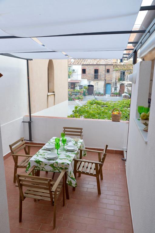 Marco Polo Casa Vacanze Pollina Exterior photo